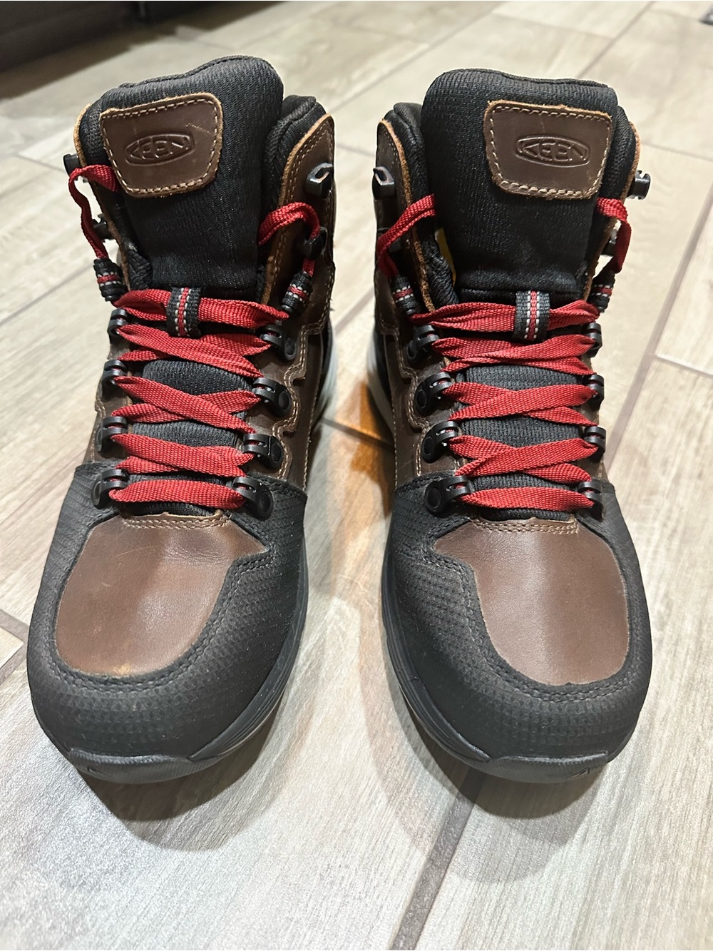 KEEN Men's Brown and Black Hiking Boots with Red Laces